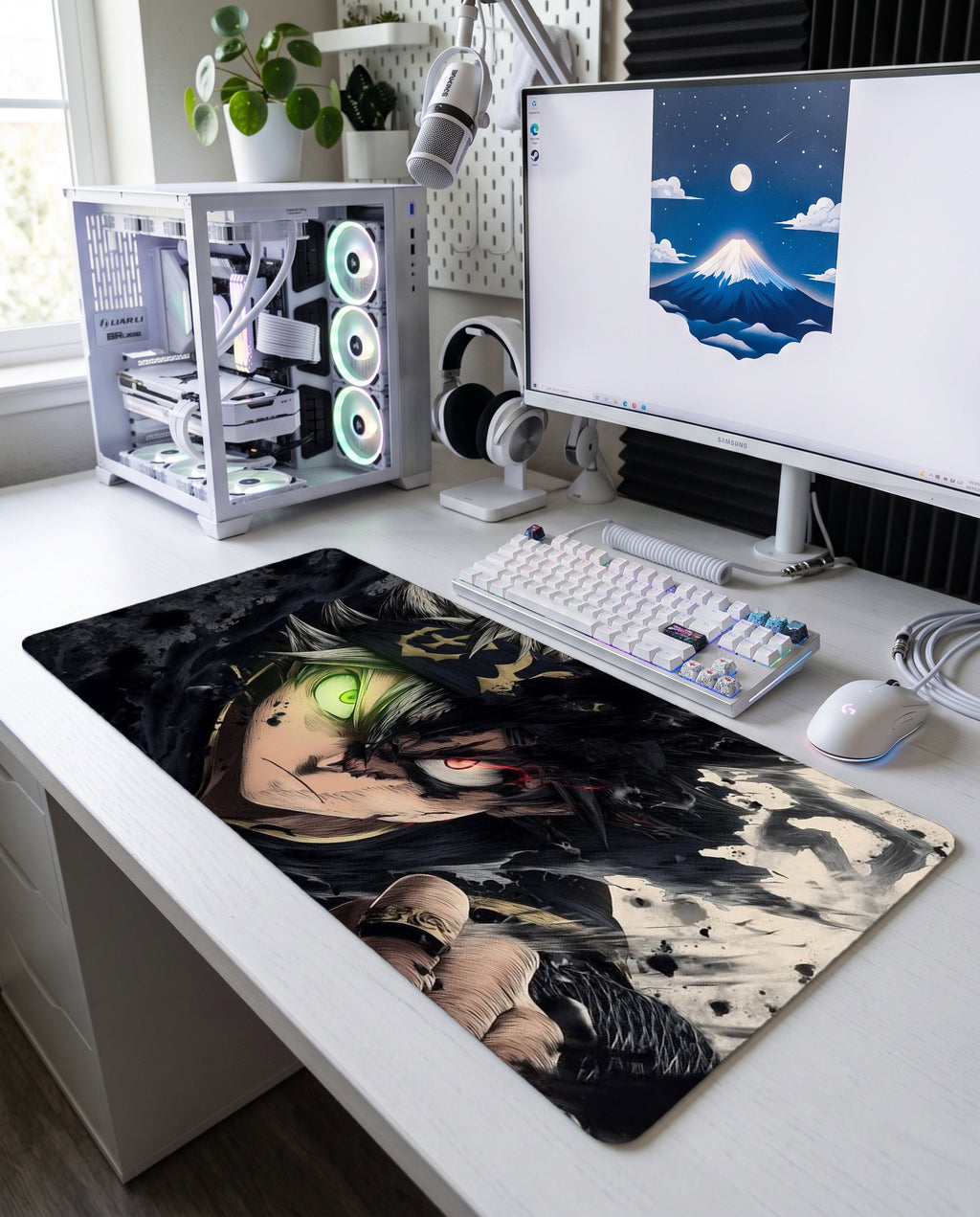 Black Clover Asta Demon Form Dual Eye Gaming Mousepad