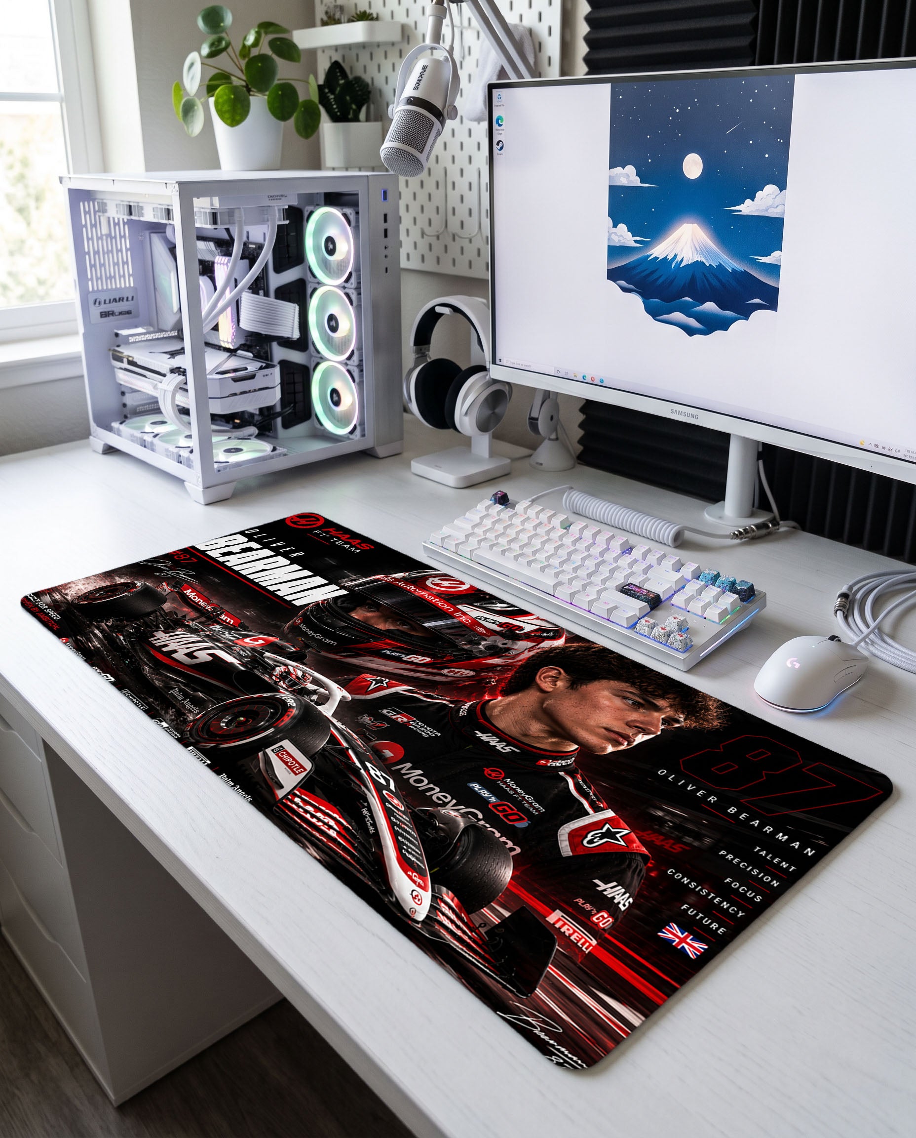 İngiliz Yıldız: Oliver Bearman Haas F1 Mouse Pad