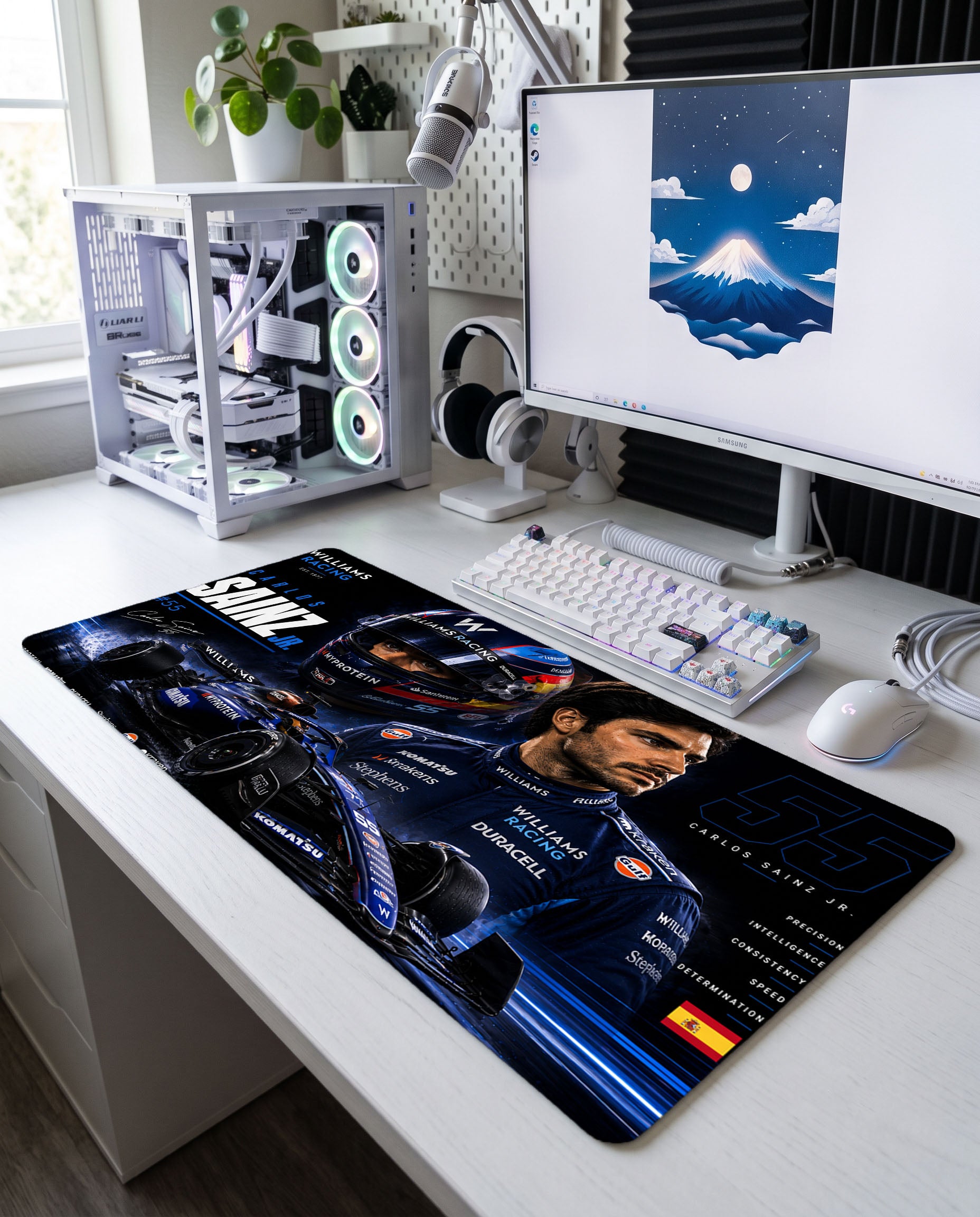 Madrid'in Gururu: Carlos Sainz Jr. Williams Racing Mouse Pad