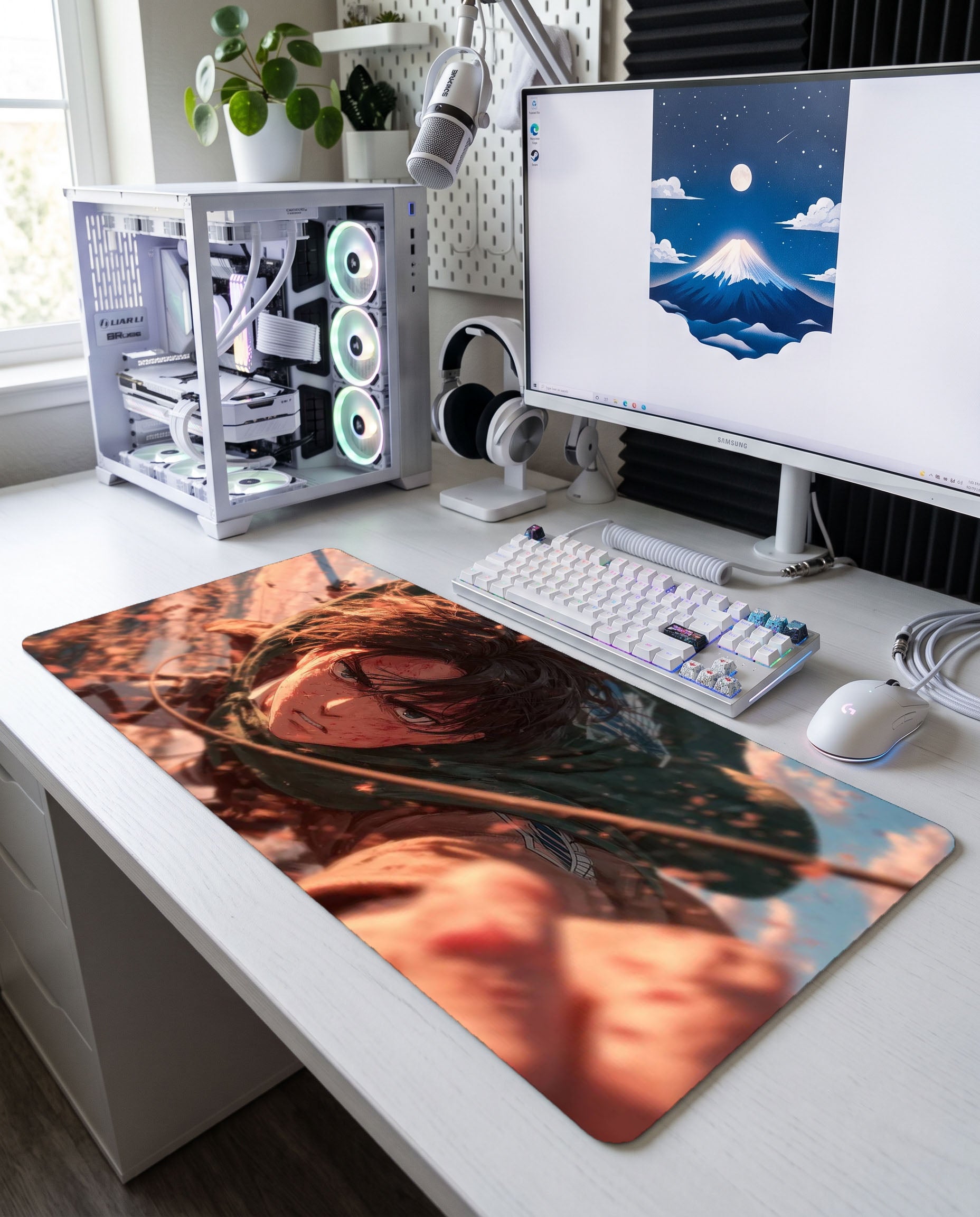 Keşif Alayı'nın Kalbi: Levi Ackerman Mouse Pad