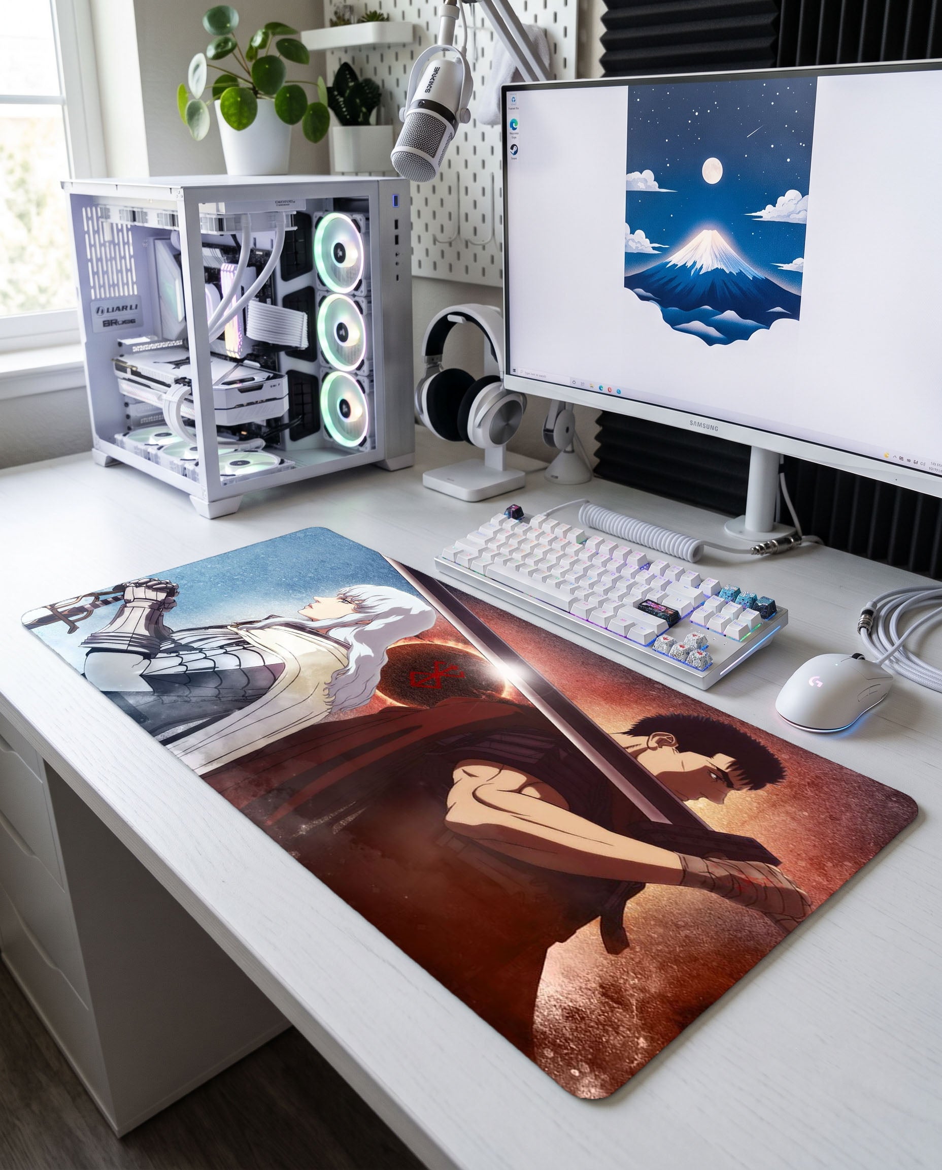 Kader ve İhanet: Guts & Griffith Mouse Pad