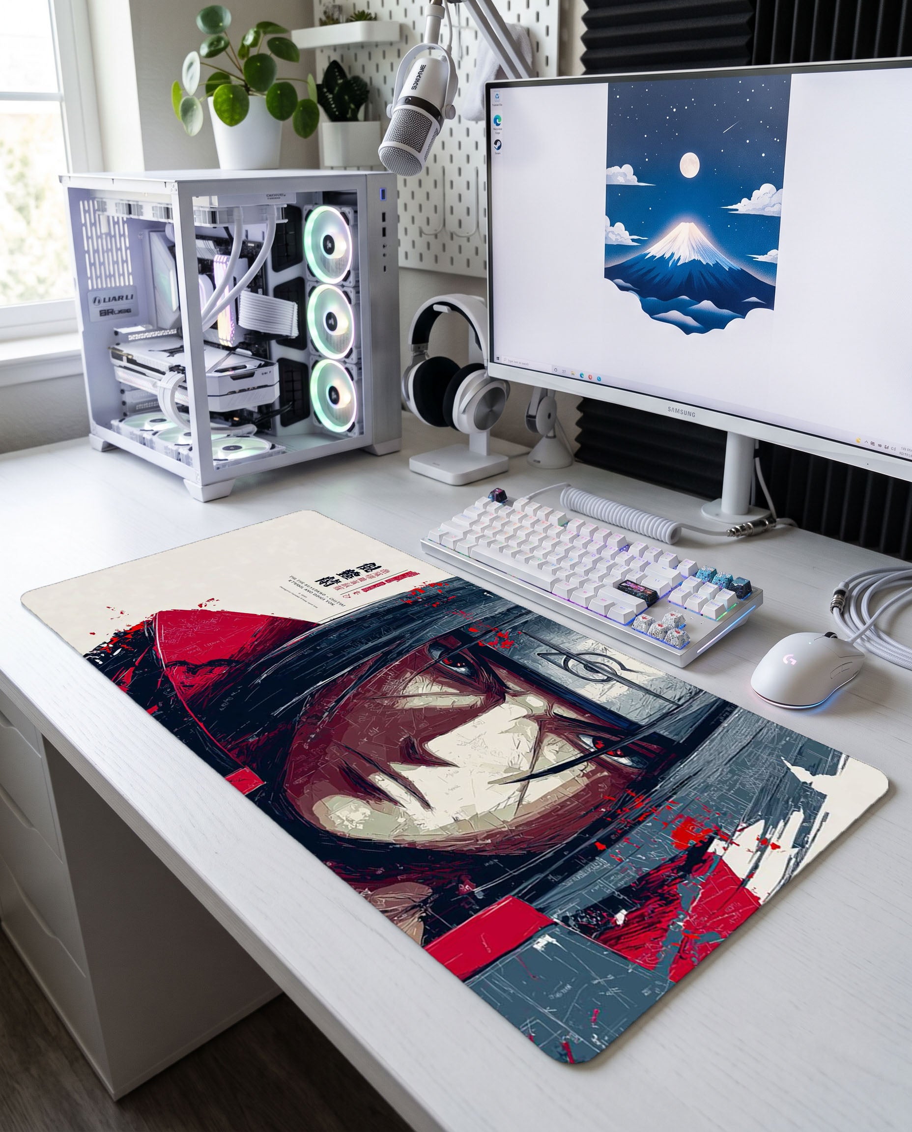 Fedakarlığın Gölgesi: İtachi Uchiha Mouse Pad