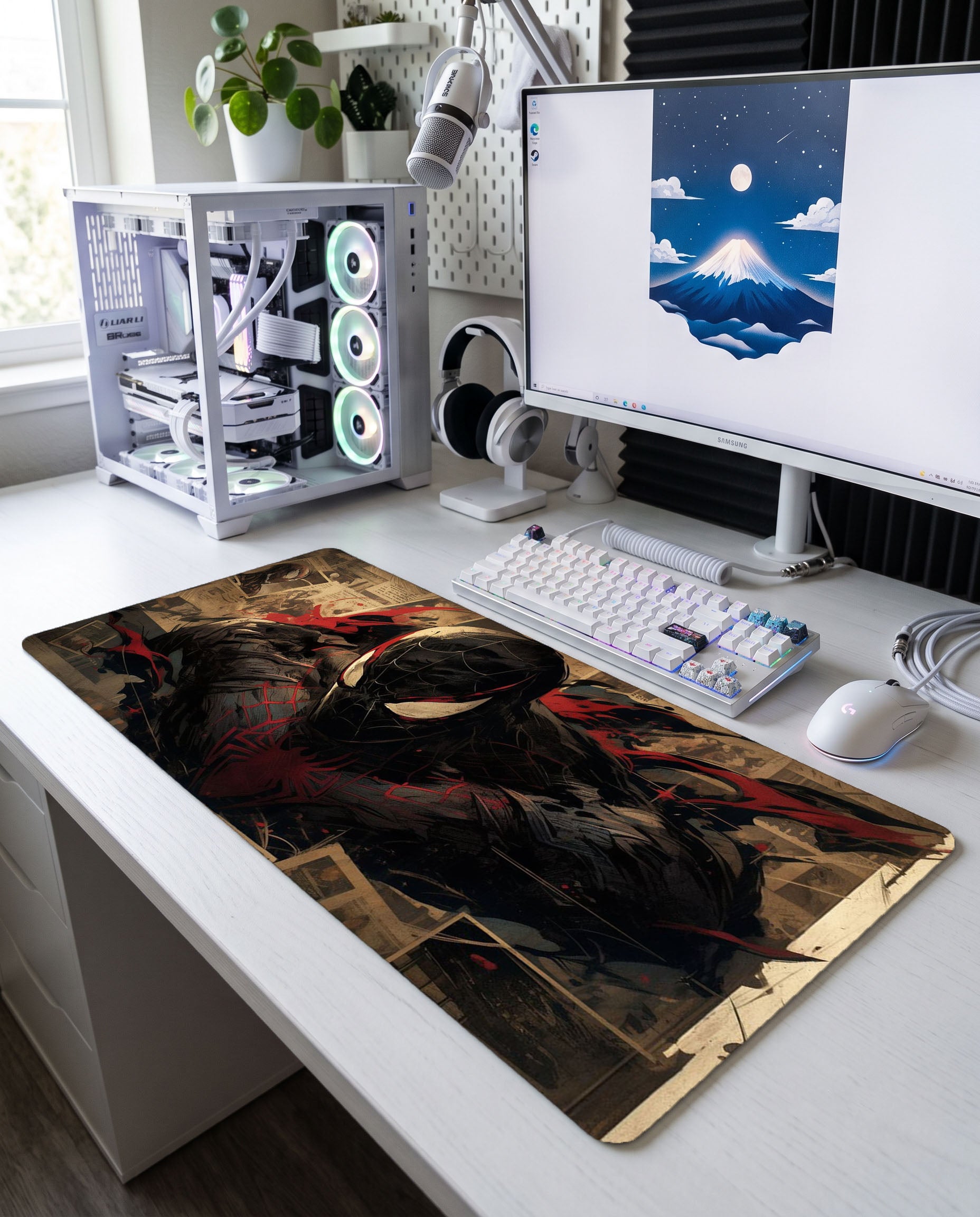 Kızıl Symbiont: Venom Carnage Karanlık Füzyon Mouse Pad
